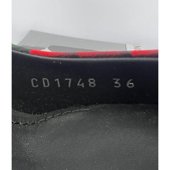 NWT DOLCE & GABBANA Black Satin Rose Print Pointed Toe Stiletto Pumps Si… - Picture 11 of 16